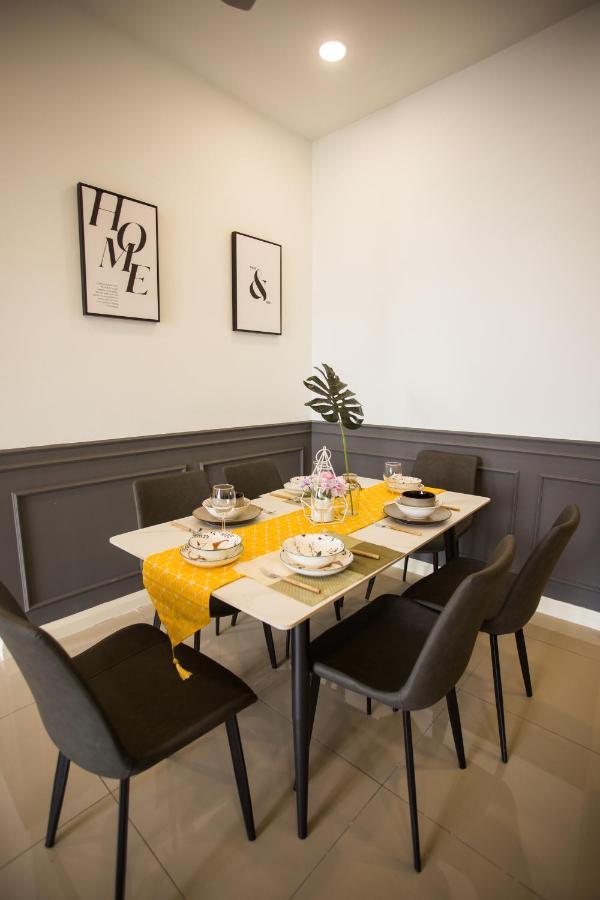 D'Pristine Medini By The One - 8Min Walk To Legoland Appartement Nusajaya  Buitenkant foto