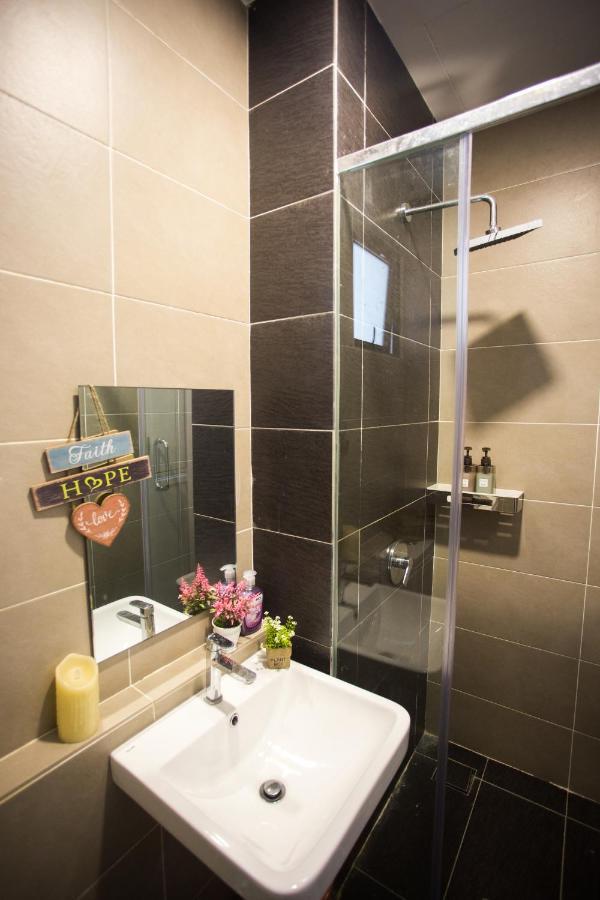 D'Pristine Medini By The One - 8Min Walk To Legoland Appartement Nusajaya  Buitenkant foto