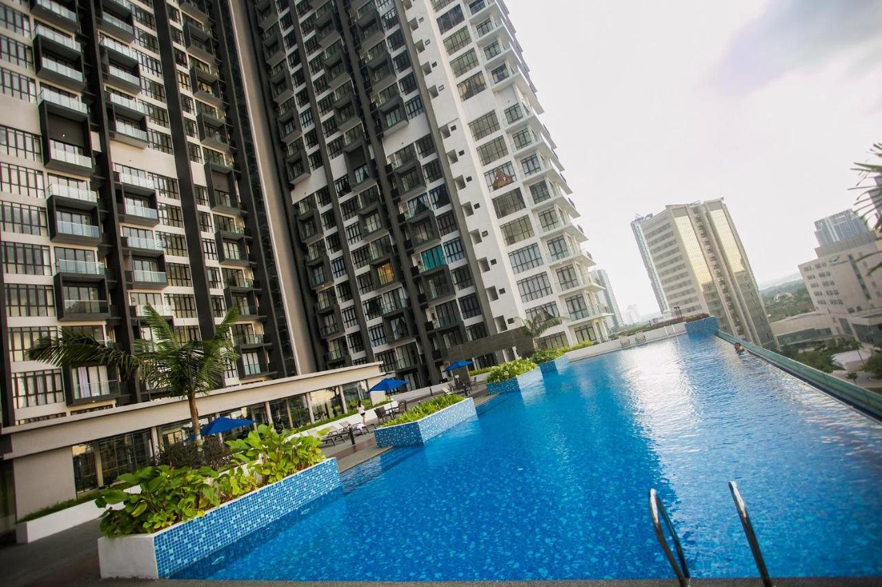 D'Pristine Medini By The One - 8Min Walk To Legoland Appartement Nusajaya  Buitenkant foto